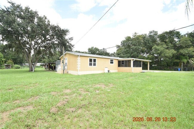 Foto del edificio - 12106 Waterview Dr