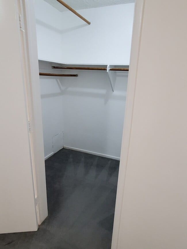 Foto del edificio - 1417 S Atlantic Blvd