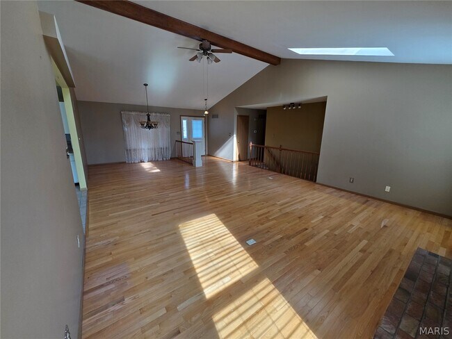 Foto del edificio - 3935 Rhine Ct