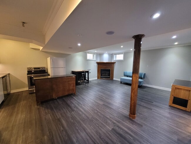 Building Photo - 52 Kittyhawk Dr