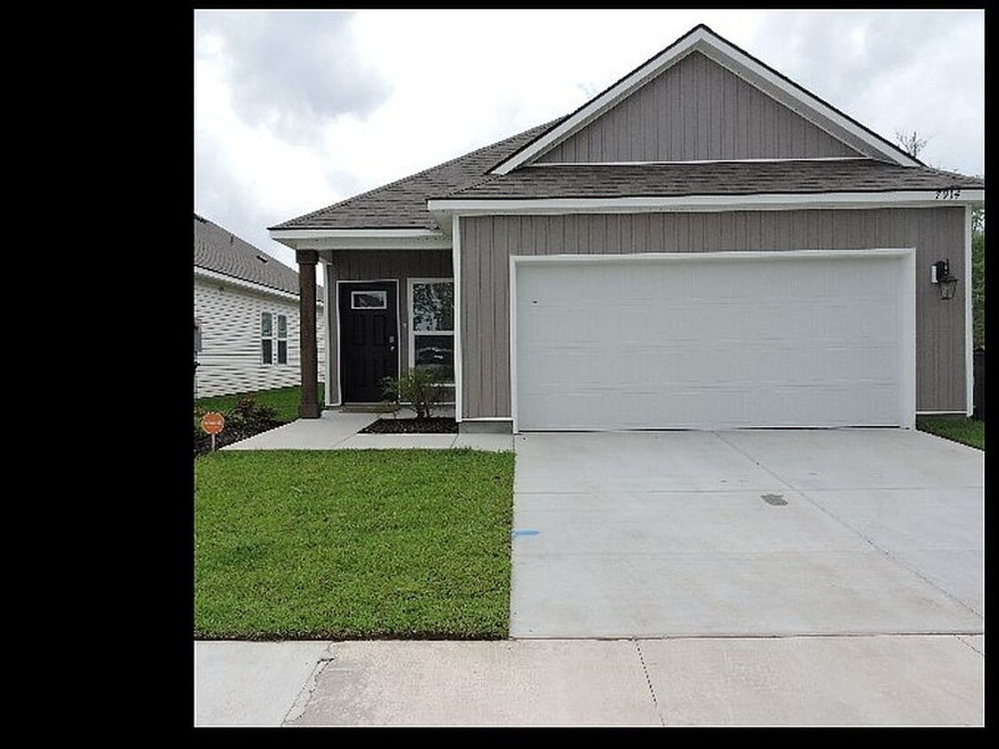 New Build - Desirable Pelican Lakes - 3BR/2BA - New Build - Desirable Pelican Lakes - 3BR/2BA