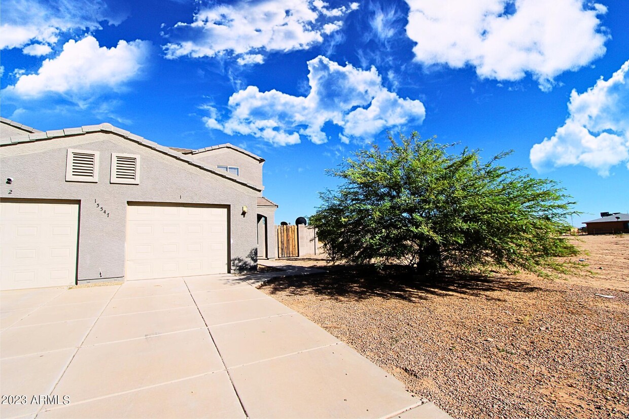 Foto principal - 15547 S Moon Valley Rd