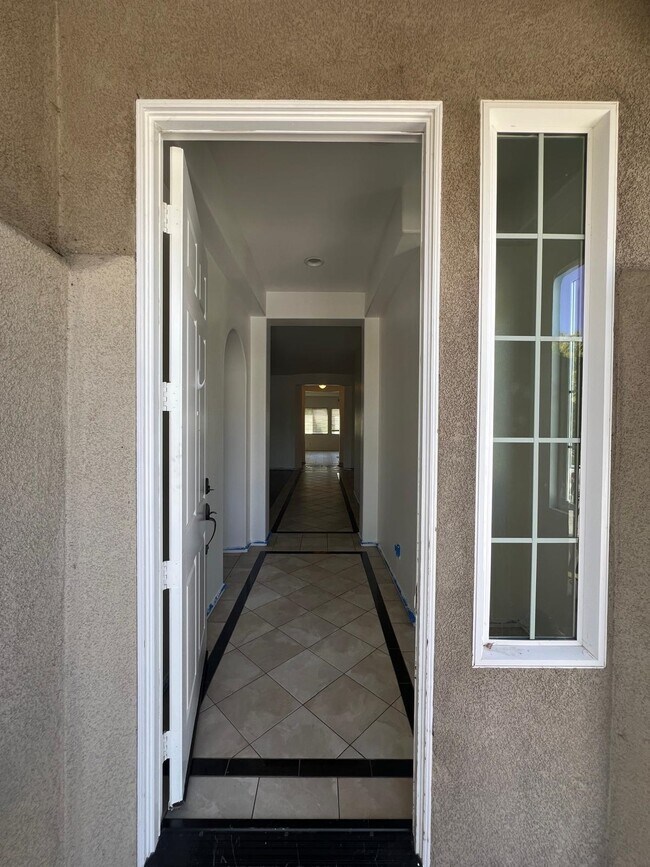 Foto del edificio - 2532 Crooked Trail Rd