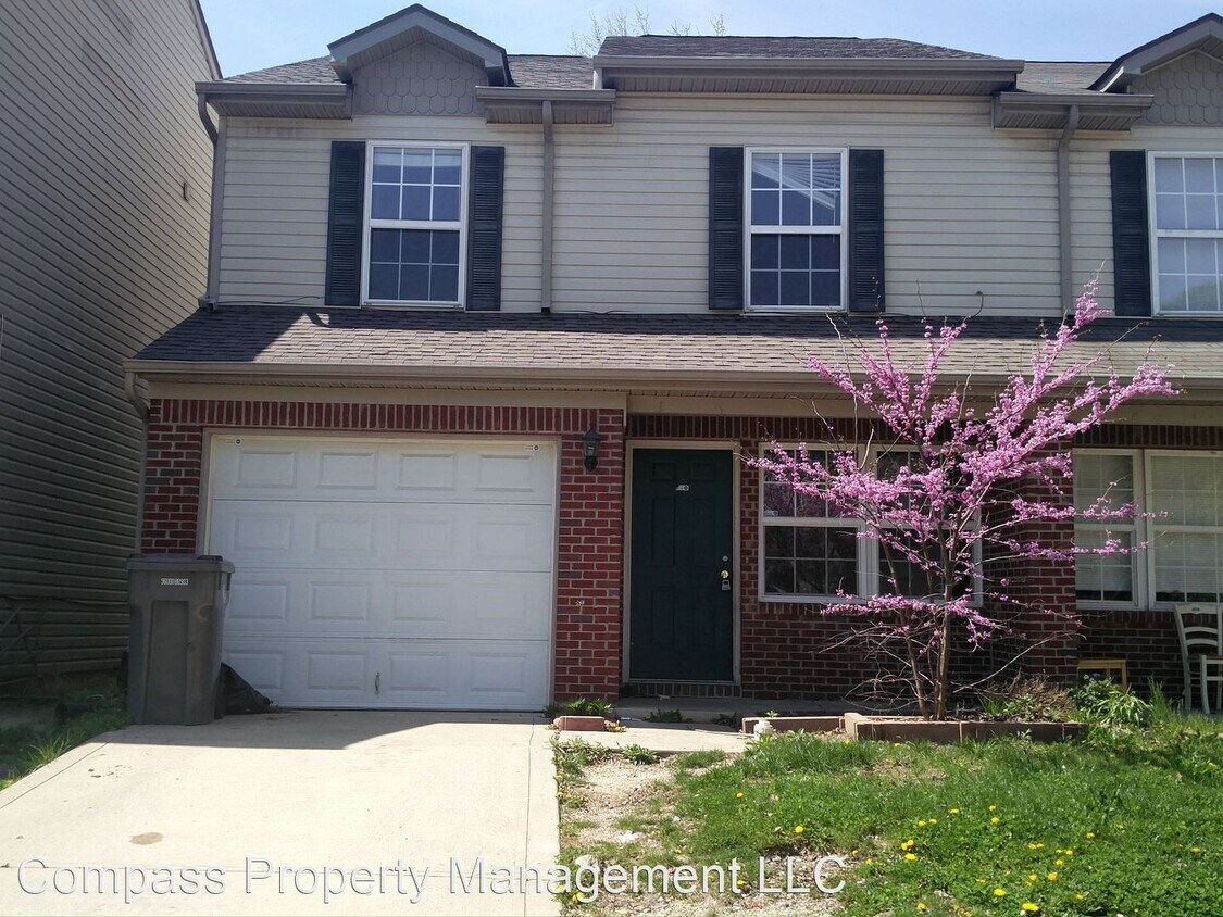 2921 Percheron Ln, Indianapolis, IN 46227 House Rental in