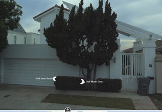 Building Photo - 36 Half Moon Bend