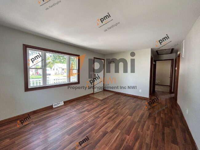Building Photo - 3 Walnut Pkwy