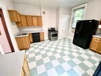 Foto principal - Spacious 5 bed/2 bath on Victor Mins. from...