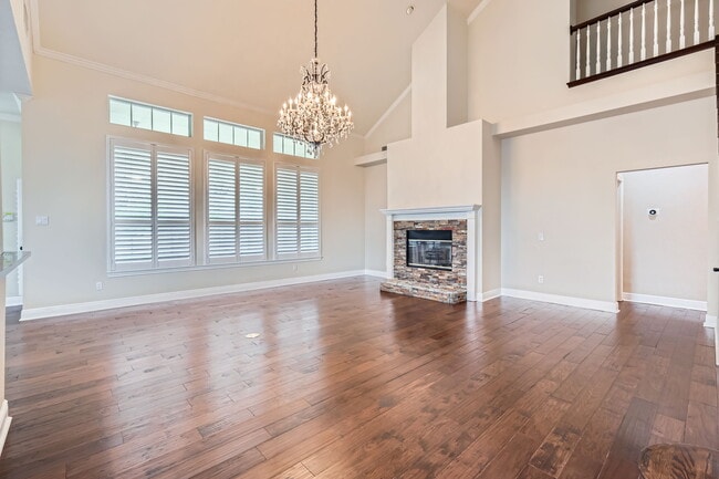 Building Photo - 2114 Cliffs Edge Dr