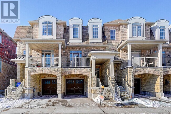 Photo du bâtiment - 10981 Woodbine Ave