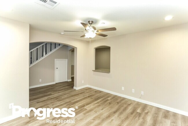 Foto del edificio - 9168 Enticing Ct