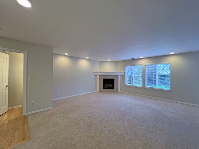 Foto del edificio - Desirable Maple Valley Home