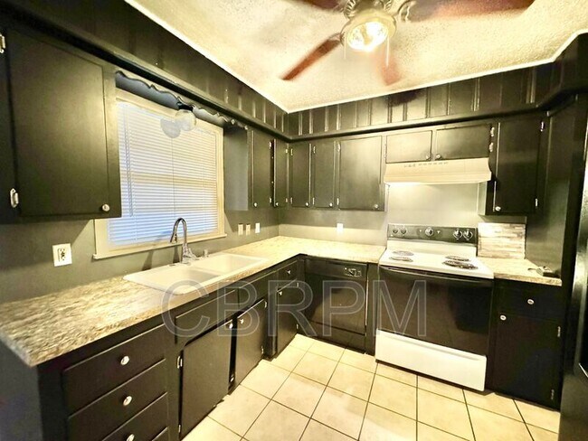 Foto del edificio - 4910 9th St