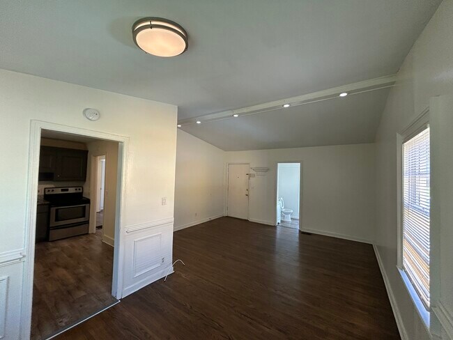 Foto del edificio - 4236 39th Ave N