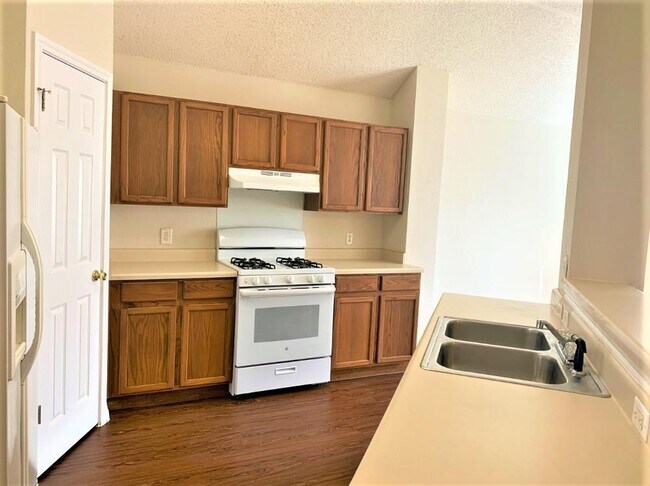 Foto del edificio - 3405 Settlement Dr
