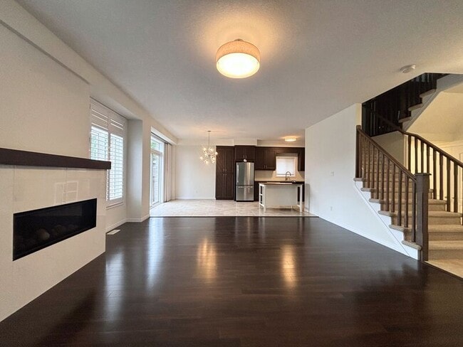 Building Photo - 23 Irongate Dr