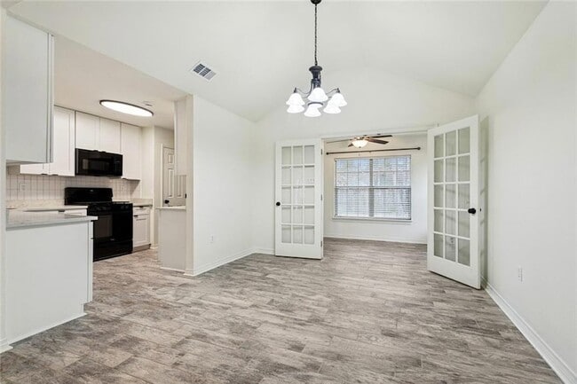 Foto del edificio - 405 Bon Temps Roule