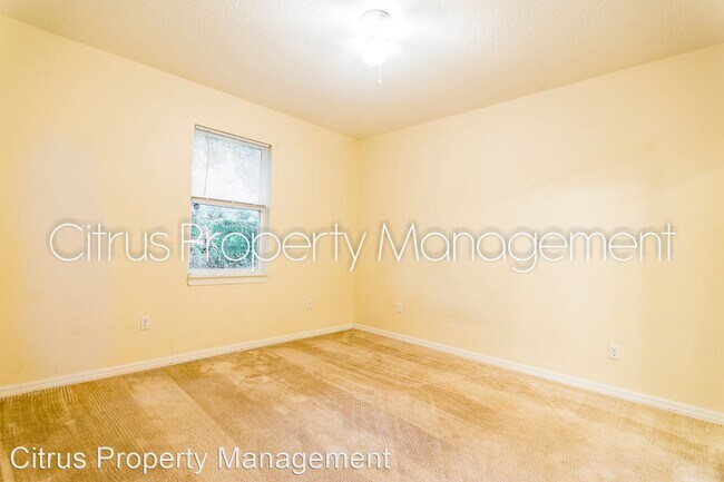 Building Photo - 3 br, 2 bath House - 128 Roger Williams Road