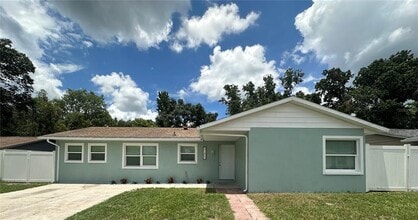 Building Photo - 21453 Northwood Dr