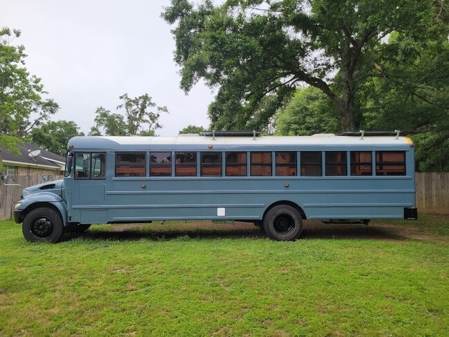 Building Photo - 2450 44th St S