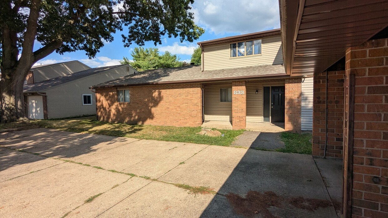 Foto principal - MN Cedar Village (833)
