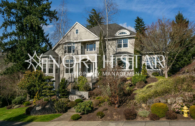 Building Photo - Stunning Home in Hidden Creek