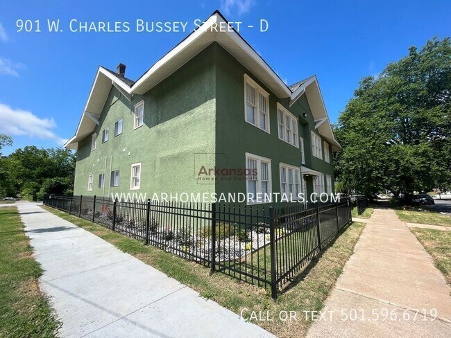Building Photo - 901 W Charles Bussey Ave