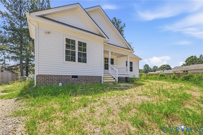 Building Photo - 21169 Baileys Ln