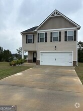 Building Photo - 170 Goodall Woods Dr