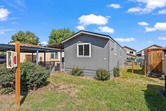 Building Photo - 4803 W Ahtanum Rd