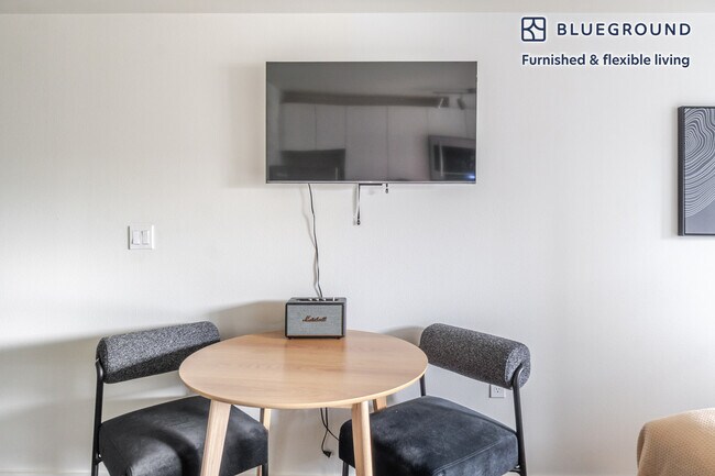 Foto del edificio - 5001 Brooklyn Ave NE