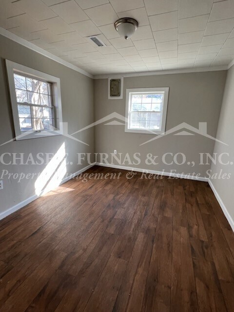 Building Photo - 107 Ebel Ct