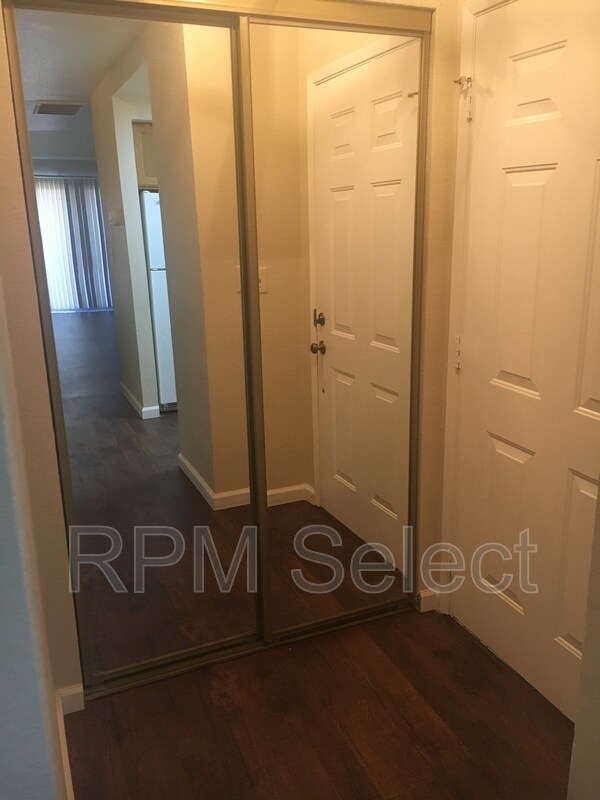 720 Sunrise Ave Unit 17, Roseville, CA 95661 Condo for Rent in