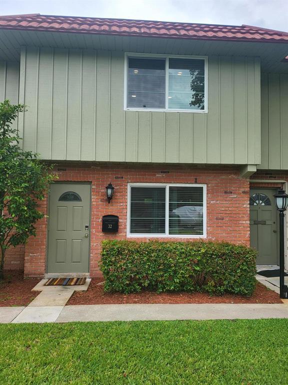 32 NE 20th Ct, Wilton Manors, FL 33305 Townhome Rentals in Wilton