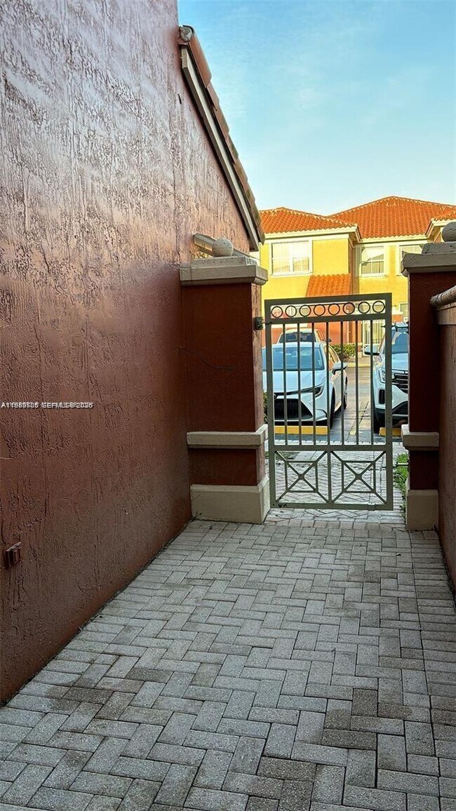 Foto del edificio - 11479 NW 60th Terrace