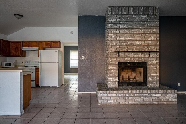 Foto del edificio - 128 Windlake Loop