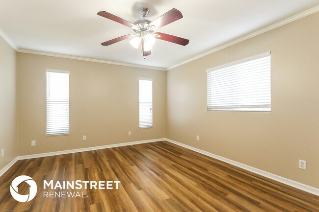 Foto del edificio - 2211 NE 5th Ave