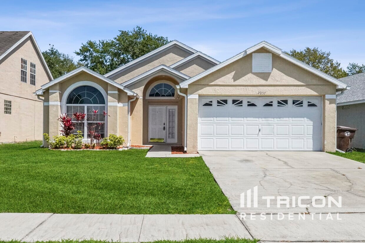 Primary Photo - 2057 Shannon Lakes Boulevard Kissimmee FL