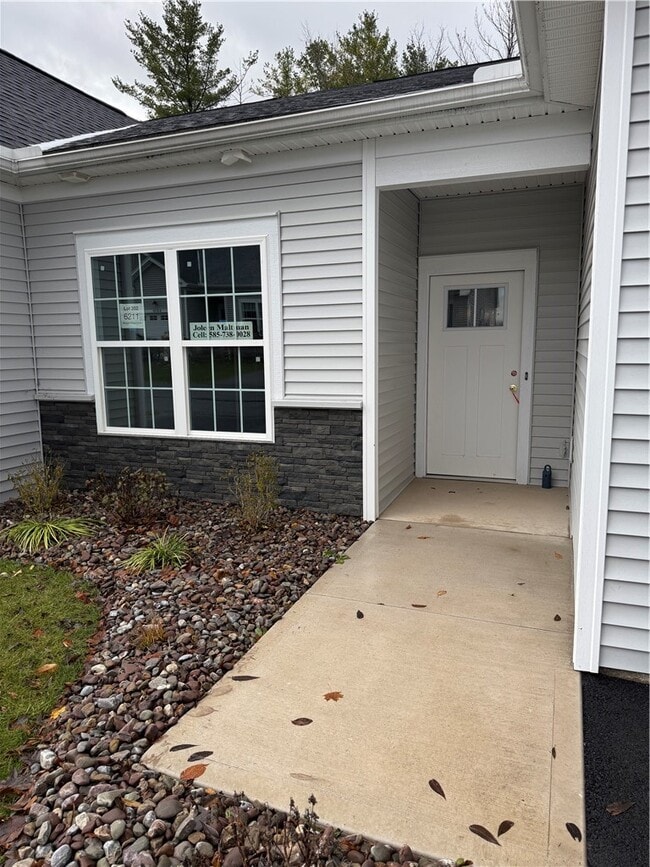 Building Photo - 6217 Blossom Ridge Cir