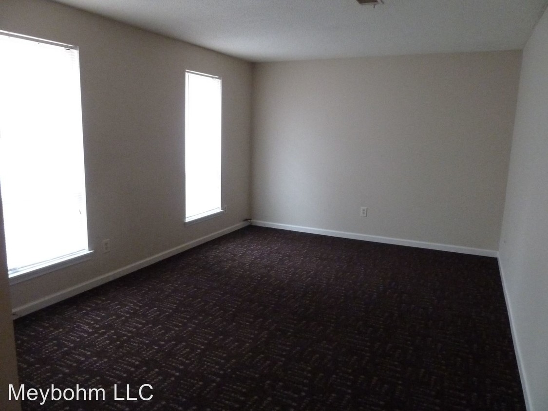 Building Photo - 2 br, 1 bath House - 4611-B Columbia Rd.