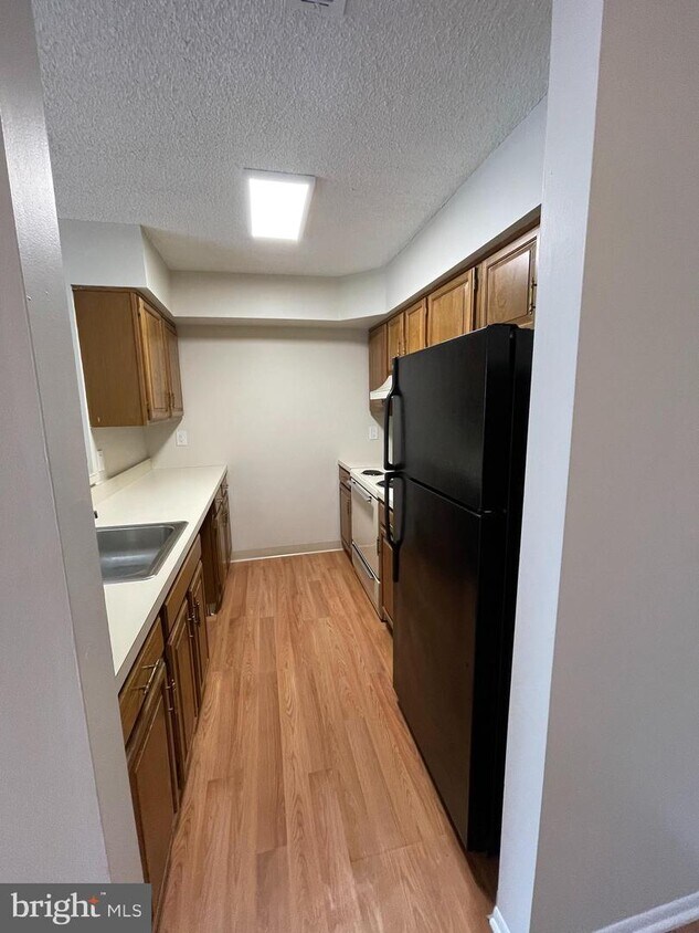 2306 Aspen Dr, Princeton Meadows, NJ 08536 Apartment for Rent in