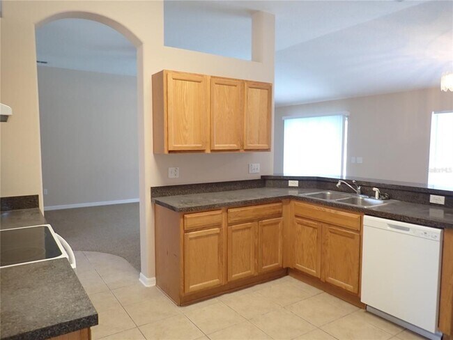 Foto del edificio - 132 Berkshire Ln
