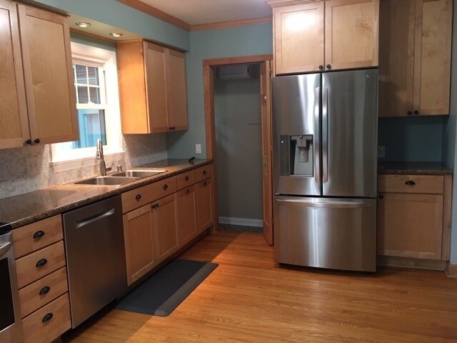 Foto del edificio - 3714 Hammersley Ave