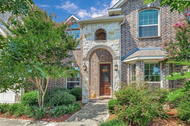 Foto principal - 3300 Lakeview Blvd