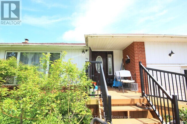 Photo du bâtiment - 103 Dearbourne Blvd