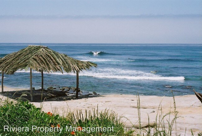 Building Photo - 6455 La Jolla Blvd