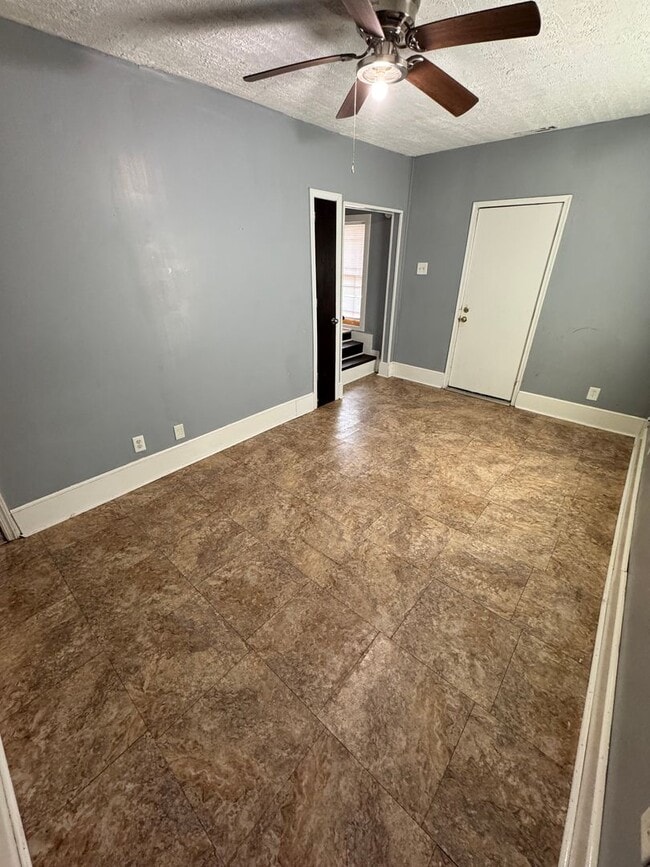 Photo - 3 bedroom 2 bath house