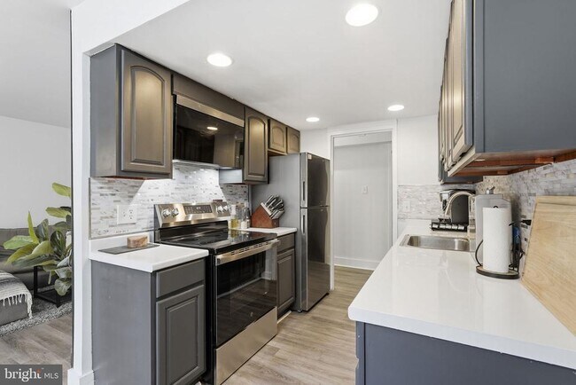 Foto del edificio - 11647 Stoneview Square