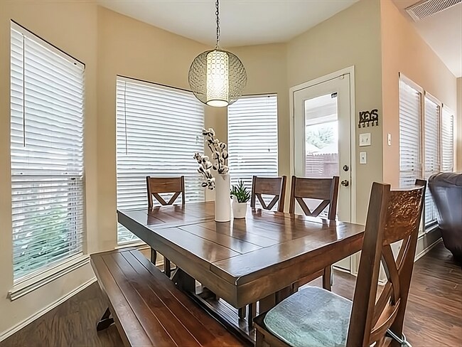 Foto del edificio - 3013 Rustic Meadows Dr