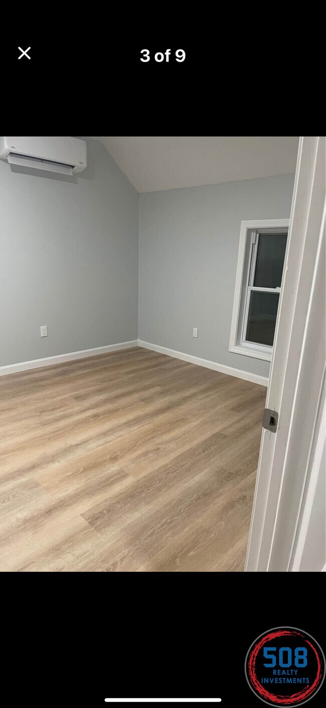 Foto del edificio - 51-53 Fiske St. Unit 1R