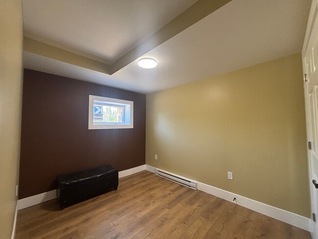 Building Photo - Apartment for Rent